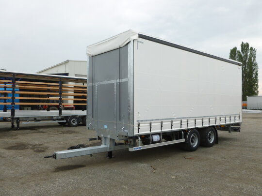 Przyczepy burtowe tandemowe